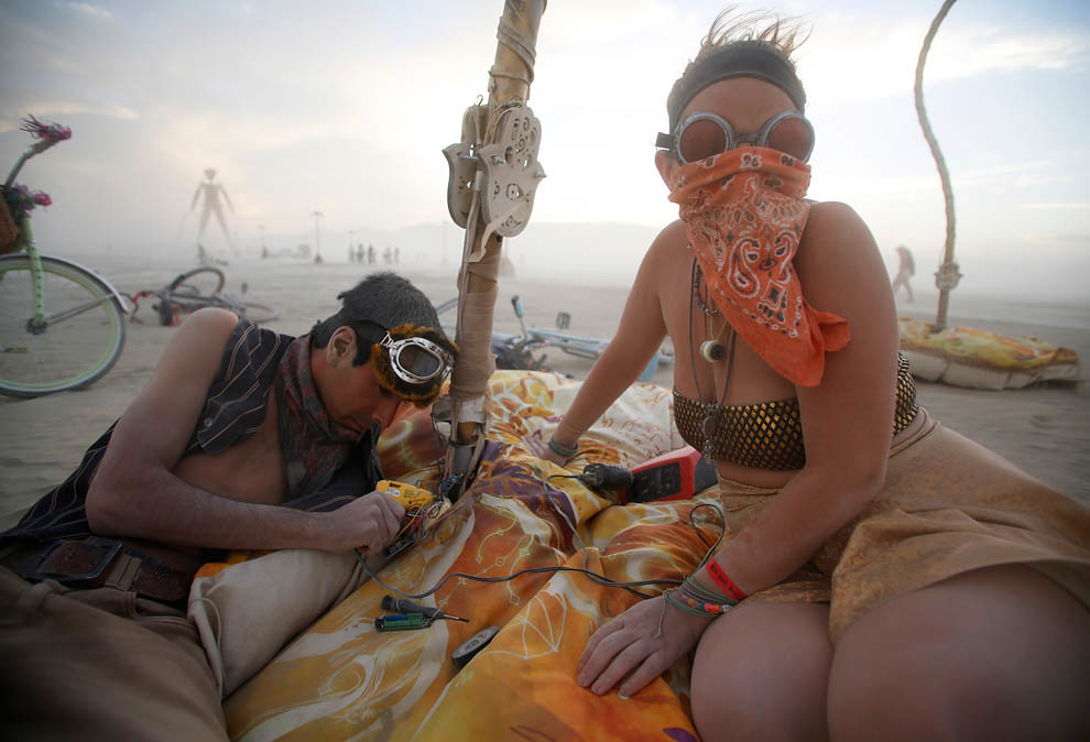 Building Pulse & Bloom at Burning Man